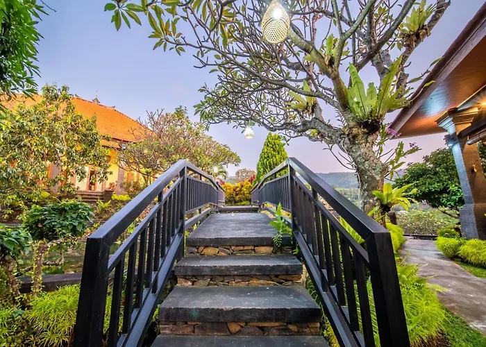 Selonding Batu 4* Sukasadel